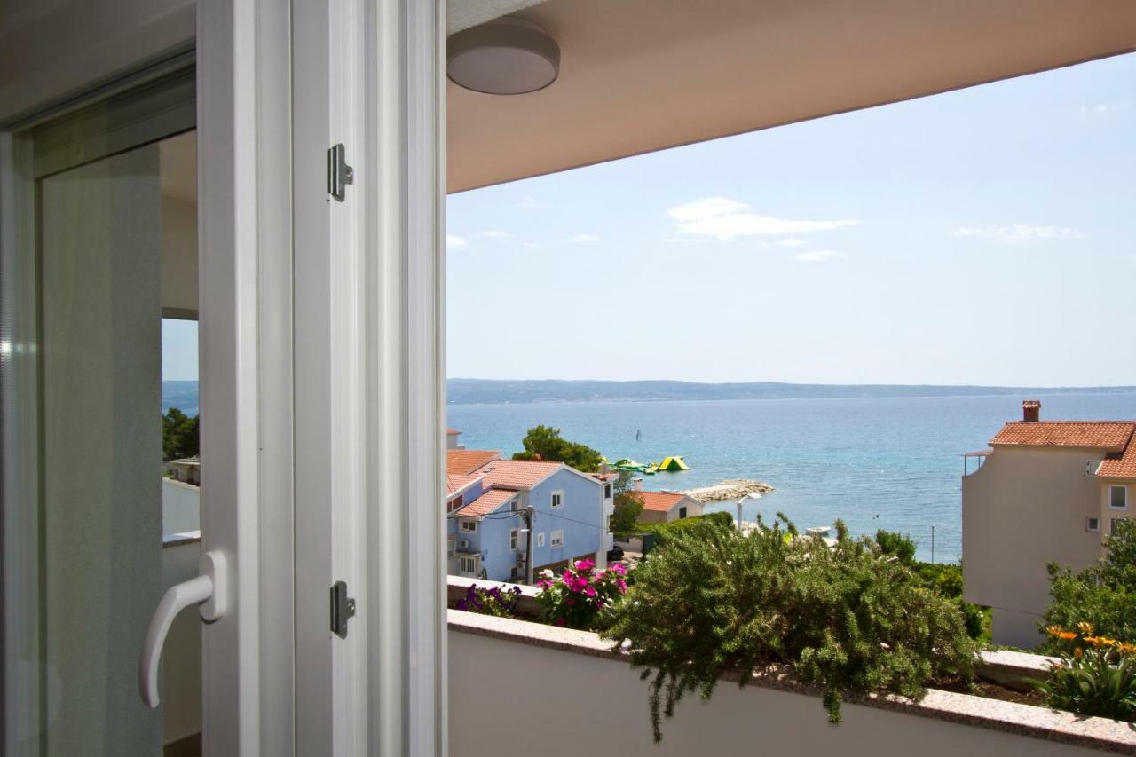 Apartment Topic Near The Beach Podstrana Exterior photo